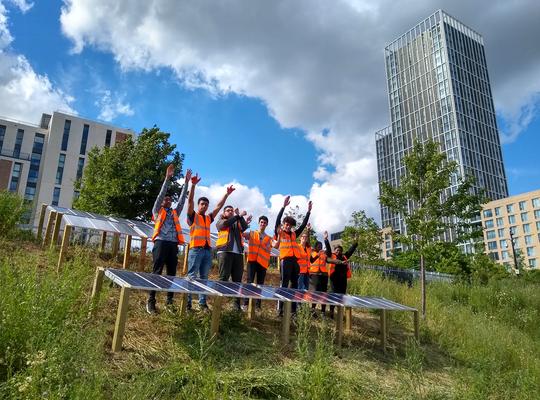 A Green New Deal for Community Energy