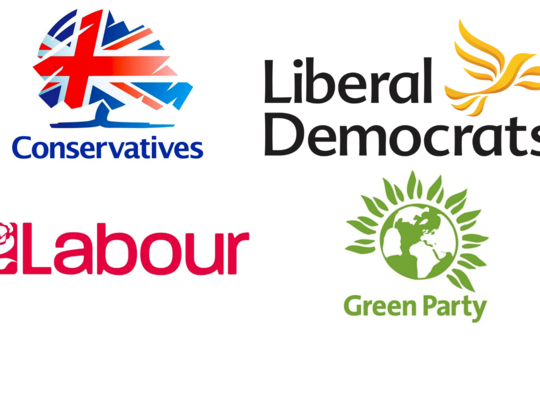 What do the election manifestos say about community energy?